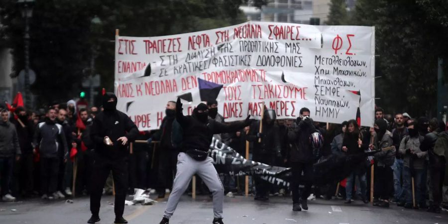 Eine Schülerdemonstration in Athen.
