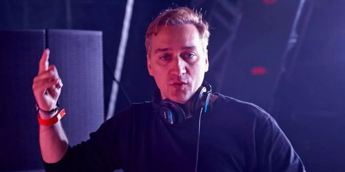 DJ Paul van Dyk hatte vor Gericht Erfolg. DJ Paul van Dyk legt auf