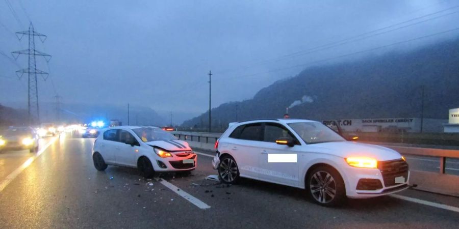 Verkehrsunfall in Bilten, A3