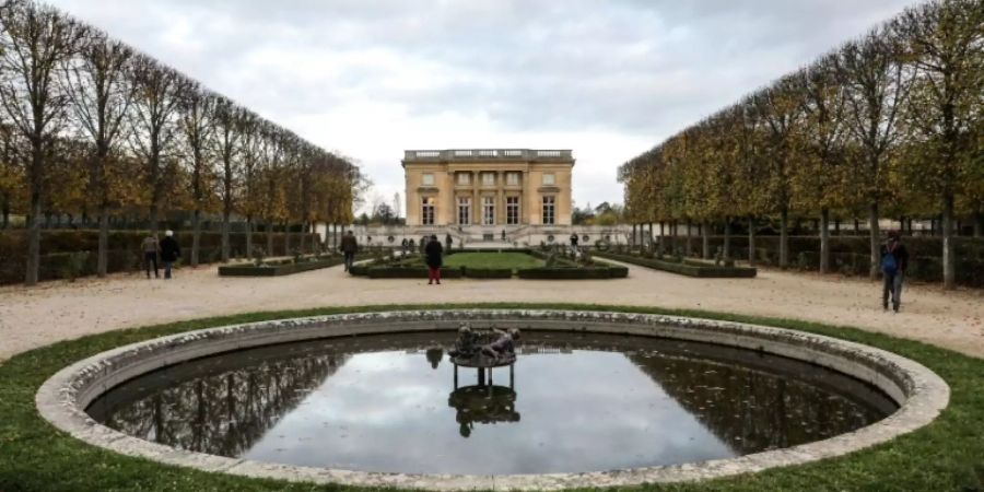 Hochzeit von Automanager Ghosn auf Schloss Versailles wirft Fragen auf