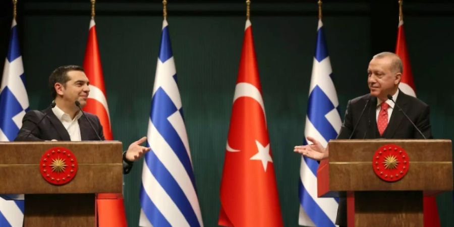 Erdogan (r) empfing Tsipras im Präsidentenpalast