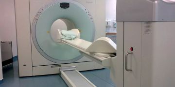 Positron-Elektro-Tomographe