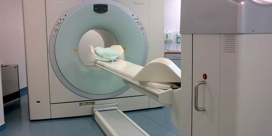 Positron-Elektro-Tomographe