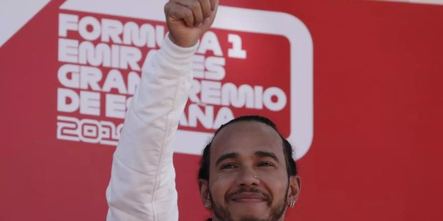 Hält Doping in der Formel 1 nicht zielführend: Weltmeister Lewis Hamilton. Foto: Emilio Morenatti/AP