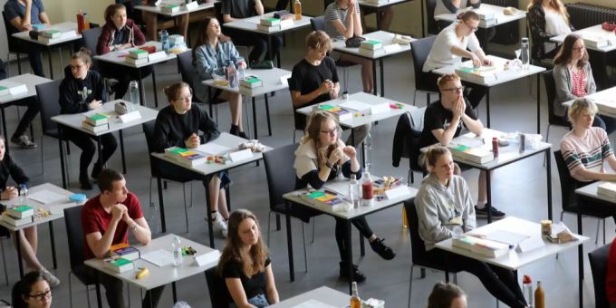 Appell an Lehrer - Darum sollen Lehrer gendergerecht unterrichten