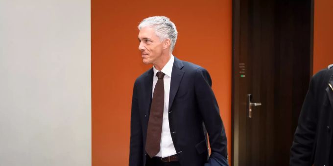 Michael Lauber trifft am Montag, 13. Mai 2019 zur Anhörung der GPK des National- und Ständerats im Bundeshaus in Bern ein. bundesanwalt michael lauber