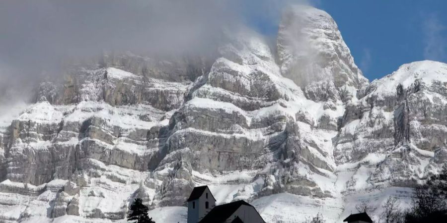 Schnee in St.Galler Bergen