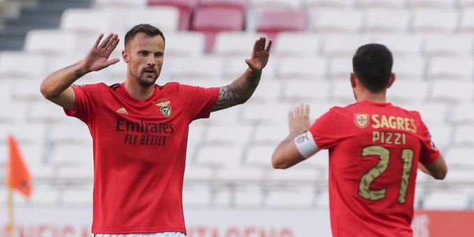 Haris Seferovic spielte bei Benfica Lissabon, war zuletzt aber ausgeliehen. Haris Seferovic