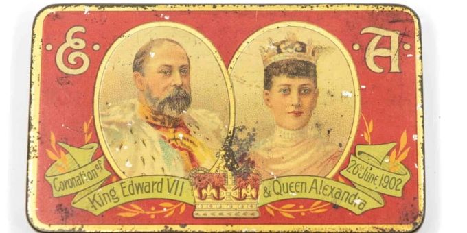 Die Pralinenschachtel aus dem Jahr 1902. Pralinenschachtel