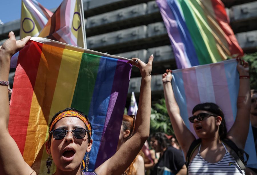 Pride march in Istanbul