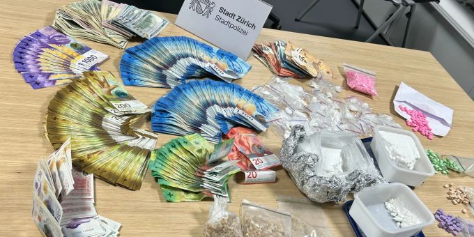 Zürich: Drogendealer wird verhaftet. Drogendealer