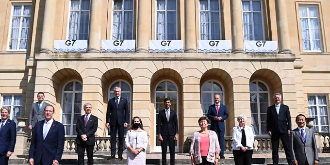 Schlechte Nachrichten für Steueroasen: Die G7-Finanzministerinnen und -minister nach der Einigung in London. globale steuer