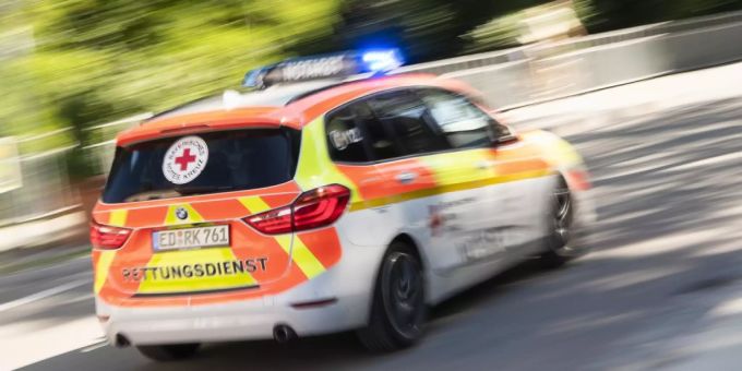 Zwei Personen wurden bei Auffahrkollision verletzt. Auffahrkollision
