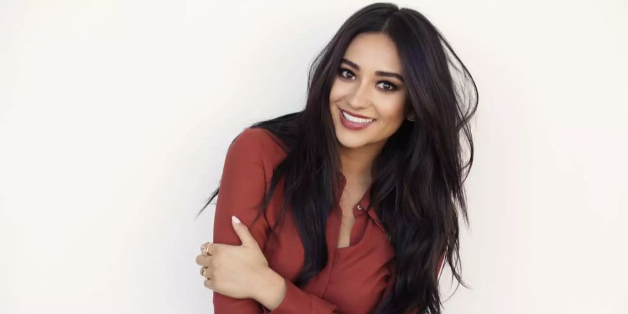 Shay Mitchell