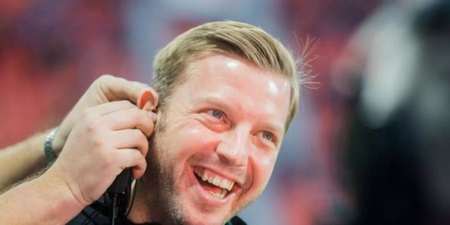 Über den Trainer gibt es bei Werder Bremen keine Diskussion: Florian Kohfeldt. Foto: Rolf Vennenbernd/dpa