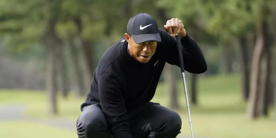 Liegt beim PGA-Turnier in Japan weiter an der Spitze: Tiger Woods. Foto: Lee Jin-Man/AP/dpa