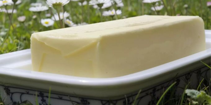 Die Schweiz importiert Butter. Migros Butter