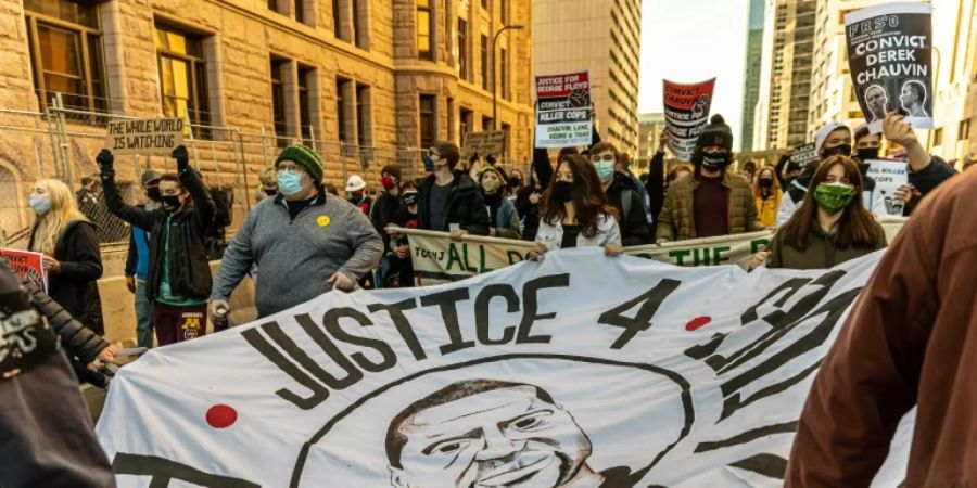 Demonstranten in Minneapolis