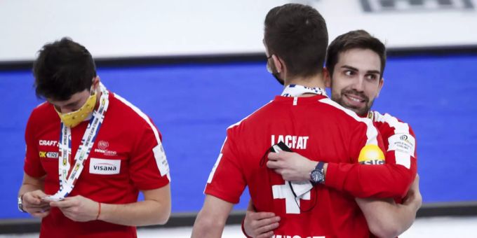 Sieg gegen Russland - Schweizer Curler holen in Calgary WM-Bronze