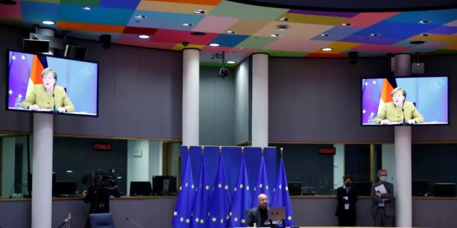 Video-Schalte mit Bundeskanzlerin Merkel