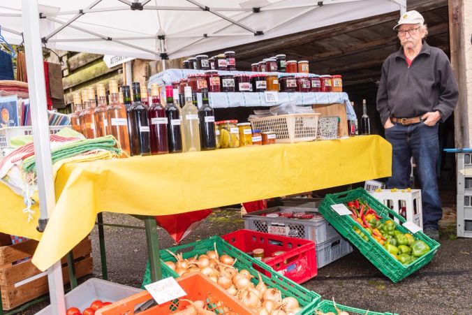 Zwiebeln, Peperoncini und Rüebli stammen alle aus Josef Bachmanns eigenem Garten.