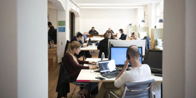 Immer mehr Schweizer Firmen führen Sensoren in ihren Räumlichkeiten – jedoch nicht zur Überwachung ihrer Mitarbeitenden. Büro