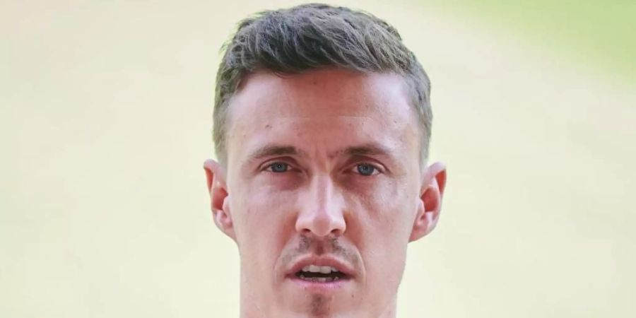 Geht optimistisch in das letzte Gruppenspiel von Union Berlin in der Conference League, was man ihm nicht ansieht: Max Kruse. Foto: Annette Riedl/dpa-Zentralbild/dpa
