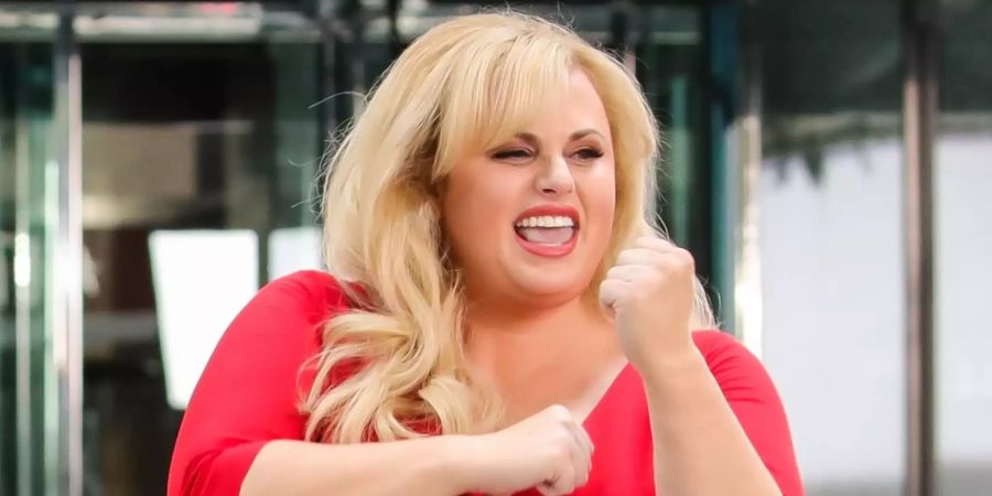 Rebel Wilson, hier im Sommer 2018, spricht über ihren Gewichtsverlust.