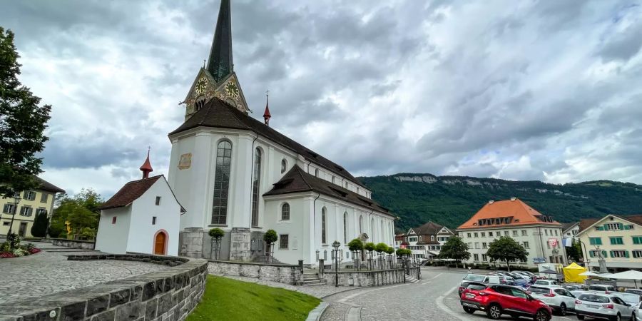 Kirche und Altstadt Stans.