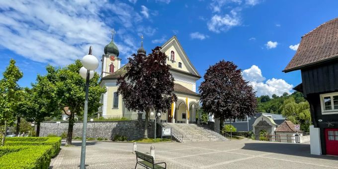 Die Kirche in Ebikon. Die Kirche in Ebikon.