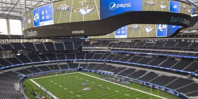 Das SoFi Stadium ist die Spielstätte, der 2016 nach Los Angeles gezogenen Rams. Foto: Kyusung Gong/AP/dpa/Archivbild Das SoFi Stadium ist die Spielstätte, der 2016 nach Los Angeles gezogenen Rams. Foto: Kyusung Gong/AP/dpa/Archivbild