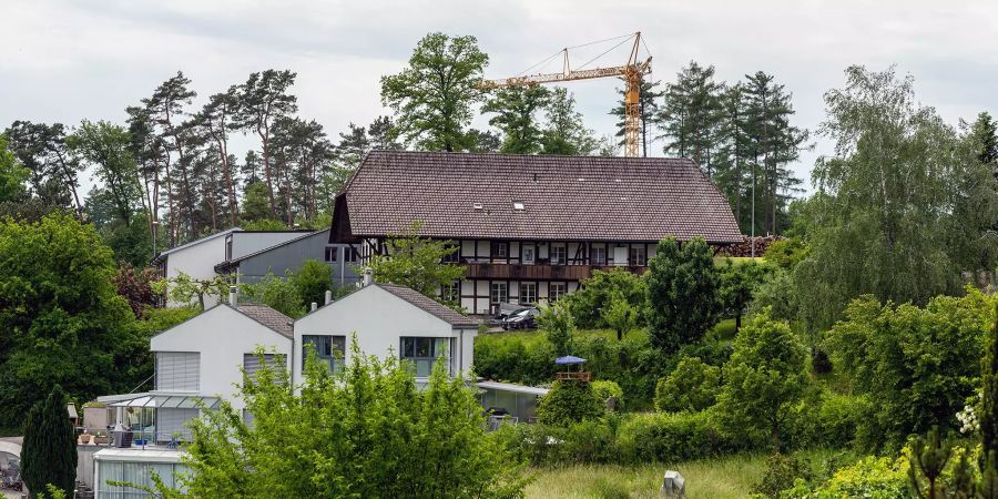 Im alten Schulhaus von Wohlen an der Schulgasse 14 befindet sich heute der Kindergarten von Wohlen.