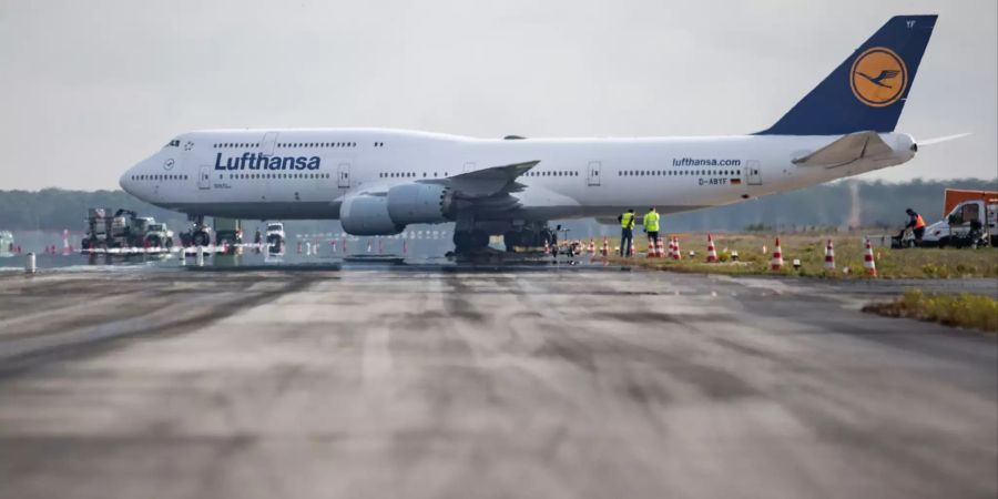 Erneuerung der Start- und Landebahn am Flughafen Frankfurt