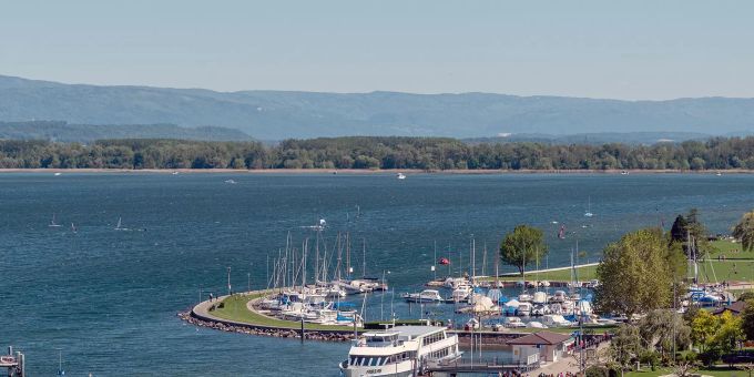 Der Bootshafen Murten am Murtensee. Der Bootshafen Murten am Murtensee.