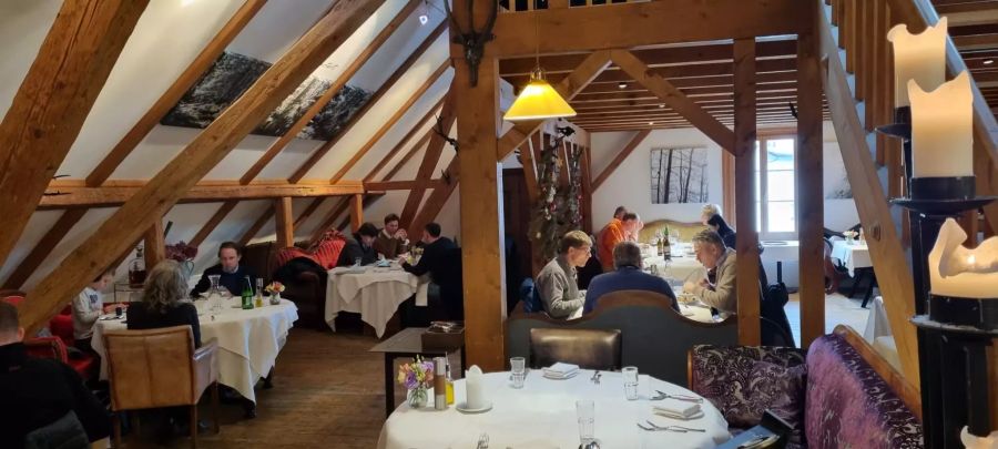 Das Restaurant Haberbüni in Liebefeld BE war am Montagmittag komplett besetzt.