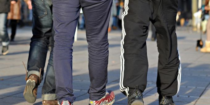 Ein Jogginghosen-Verbot an einer Schule in Wermelskirchen schlägt hohe Wellen. Ein Jogginghosen-Verbot an einer Schule in Wermelskirchen schlägt hohe Wellen.