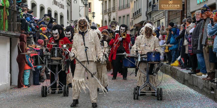 Fuege Fäger Basel am der Fasnacht 2023 in Thun. - Thun