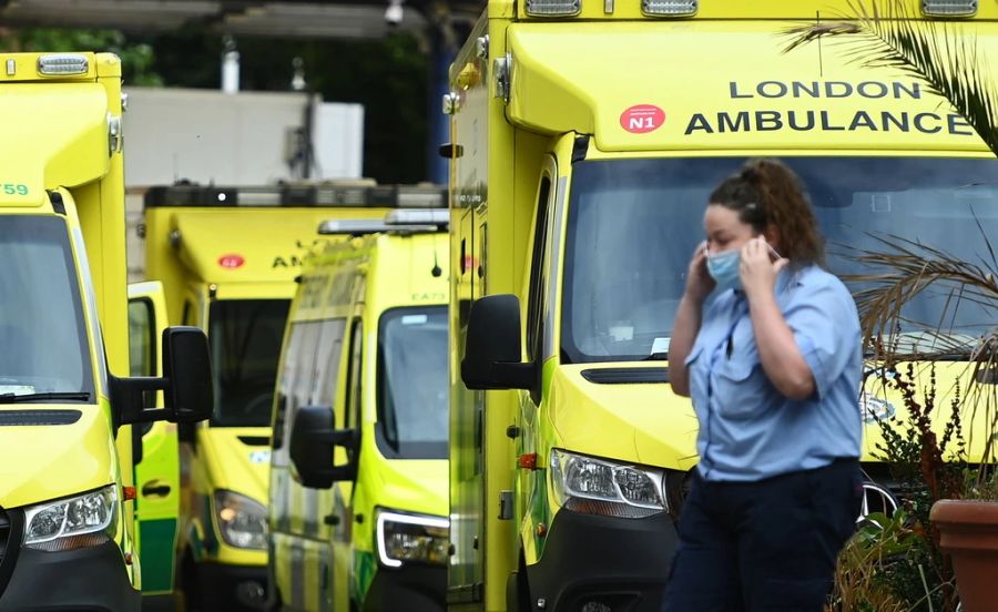 Südenglische Feuerwehrfrauen erheben schwere Vorwürfe gegen ihre Arbeitskollegen. (Symbolbild)