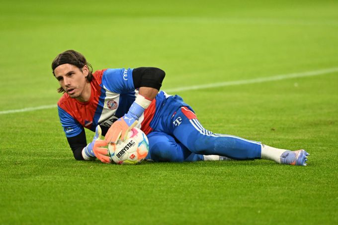Yann Sommer hat bei den Bayern einen Vertrag bis 2025. Yann Sommer
