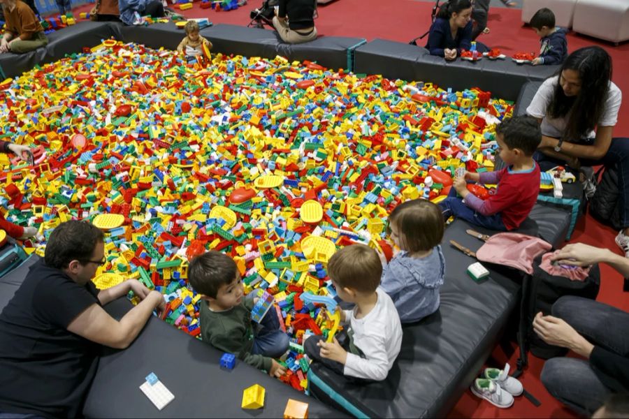 Bei den Kleinen lösen die Spielsteine echte Begeisterung aus. Warum sollte das für uns nicht mehr gelten? (Archivbild)