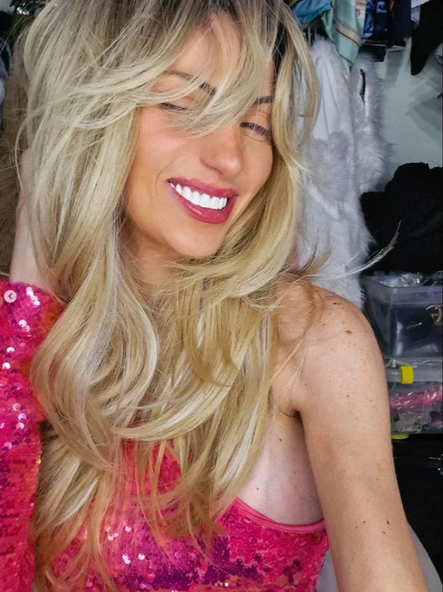 Zu diesem Post schrieb die Influencerin: «Es führt kein Weg daran vorbei: Ich bin geboren, um blond zu sein.»