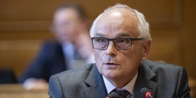 Pierre-Alain Schnegg wurden die Unterschriften übergeben. (Archivbild) Pierre Alain Schnegg.