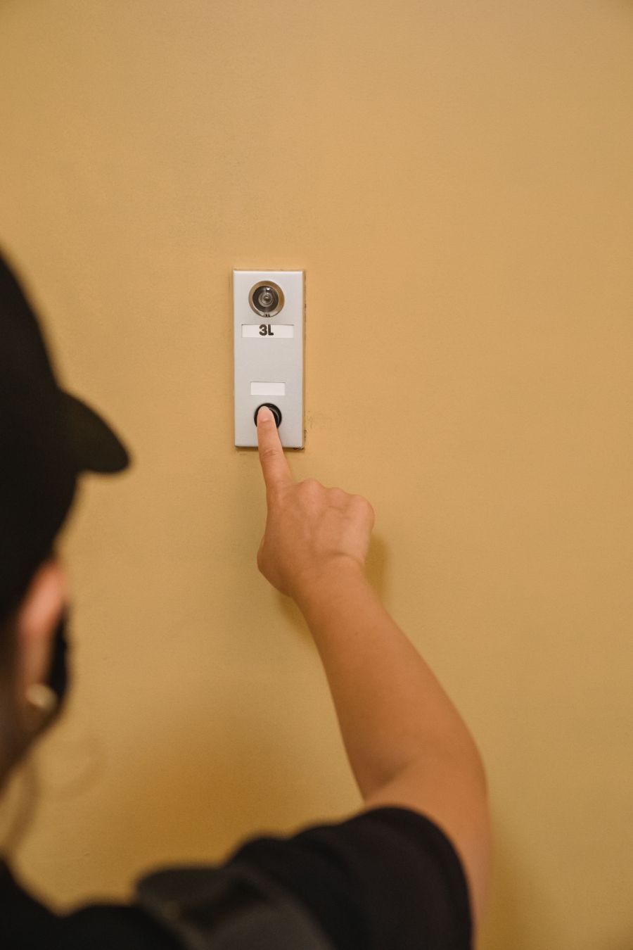 Zudem hätten Unbekannte bei der Nachbarin geklingelt und behauptet, die Gasheizung kontrollieren zu müssen – obwohl dort eine Wärmepumpe installiert ist. (Symbolbild)