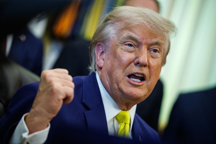 US-Präsident Donald Trump fördere mit seiner Machtpolitik solche Strukturen, ist der Autofahrer überzeugt.