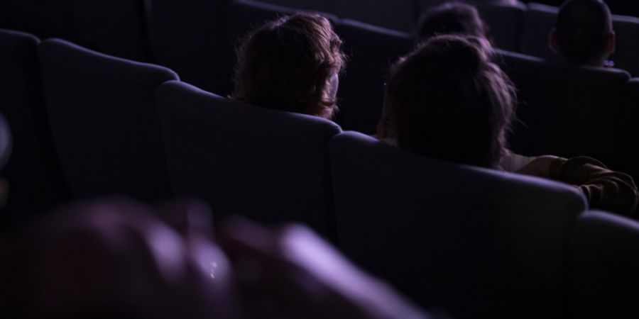 Erste provisorische Zahlen für das erste Halbjahr 2026 zeigen, dass die Schweizer Kinos mehr Filmliebhaberinnen und -liebhaber locken konnten, als im gleichen Zeitraum des Vorjahres. (...