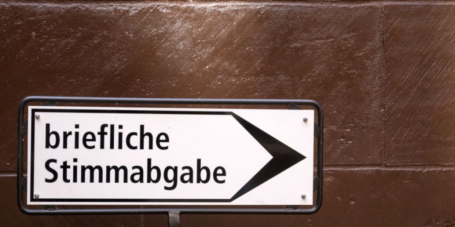 Die Mehrheit der Justizkommission des Basler Grossen Rates sieht in der Senkung des Stimmrechtsalters einen wichtigen Schritt zur Stärkung der Demokratie. (Symbolbild)
