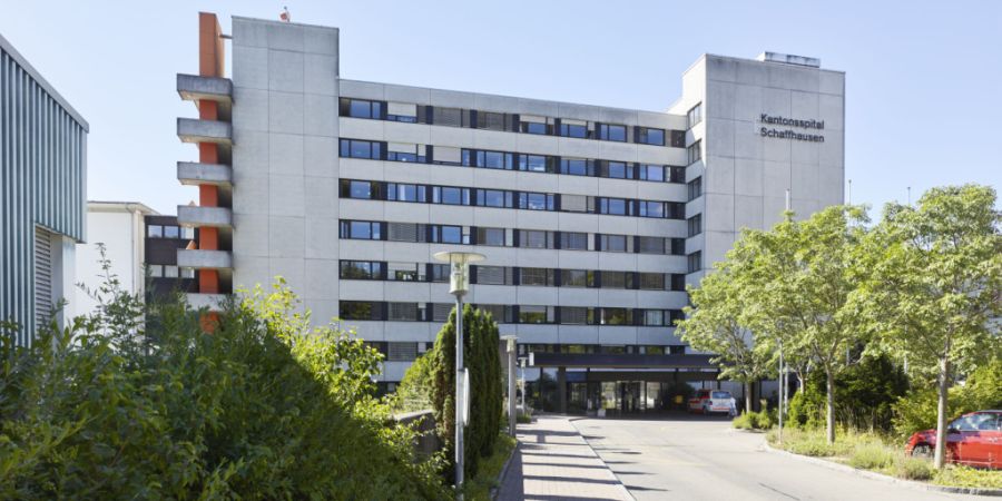 Die Angestellten der Spitäler Schaffhausen sollen nicht mehr dem kantonalen Personalgesetz unterstehen. Das ermöglicht flexiblere Arbeitsbedigungen und Löhne. (Symbolbild)