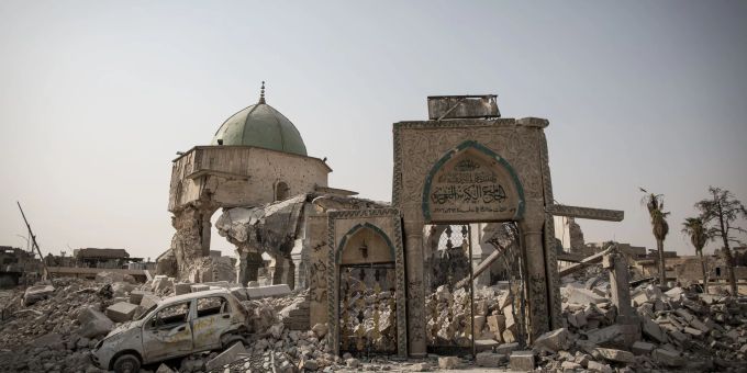 Von der nun wiederaufgebauten Al-Nuri-Moschee liess der IS nur Ruinen über (Archivbild). Von der nun wiederaufgebauten Al-Nuri-Moschee liess der IS nur Ruinen über (Archivbild).