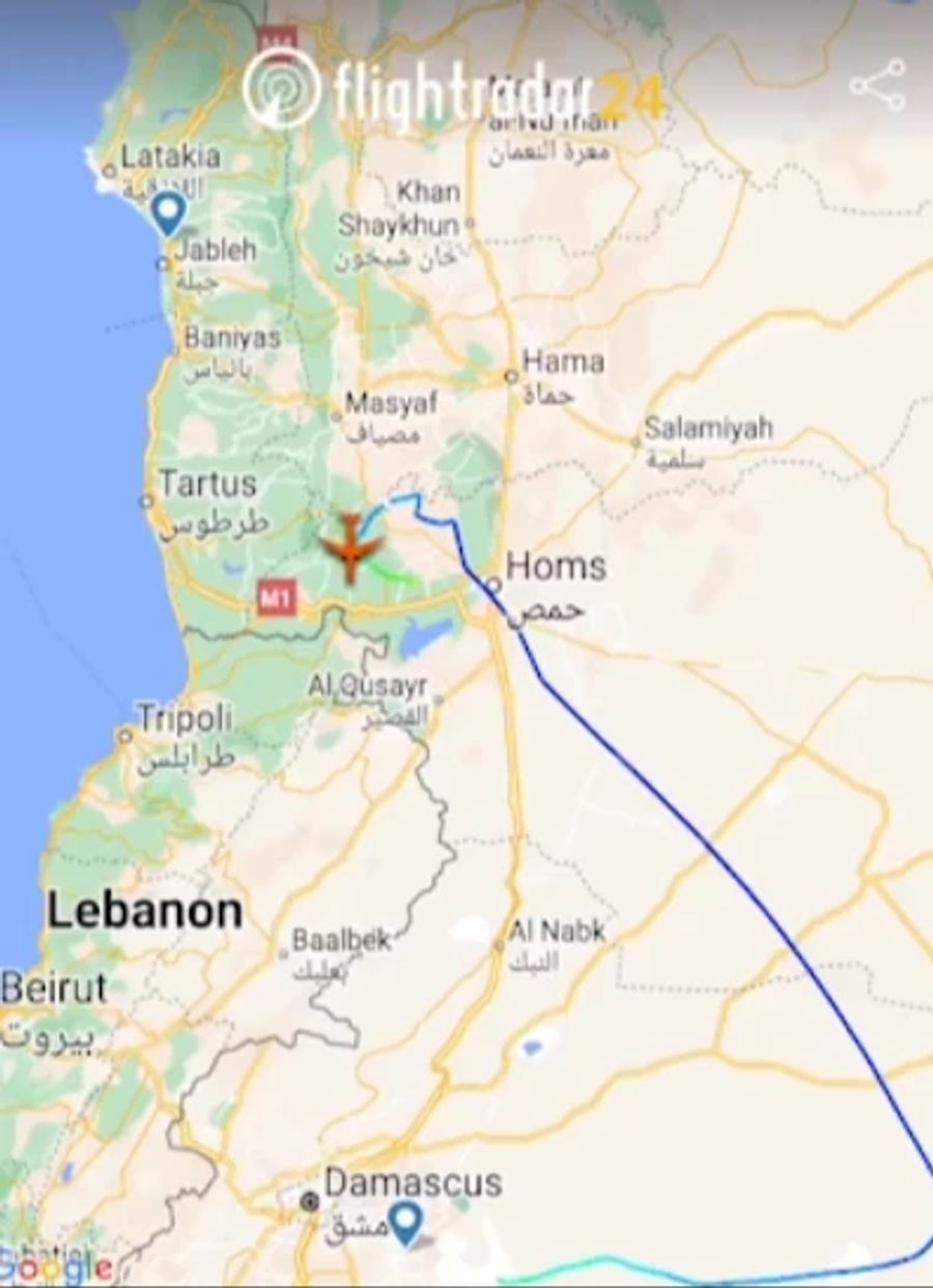 Dieses Bild von Flightradar soll die Route des Privatjets von Assad zeigen. Kurz nach Homs verschwindet das Flugzeug vom Radar.