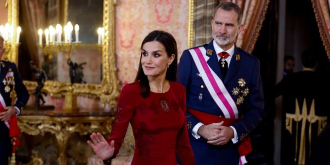 König Felipe und Gattin Letizia: Ihre Ehe sorgt immer wieder für Spekulationen. Königin Letizia Felipe